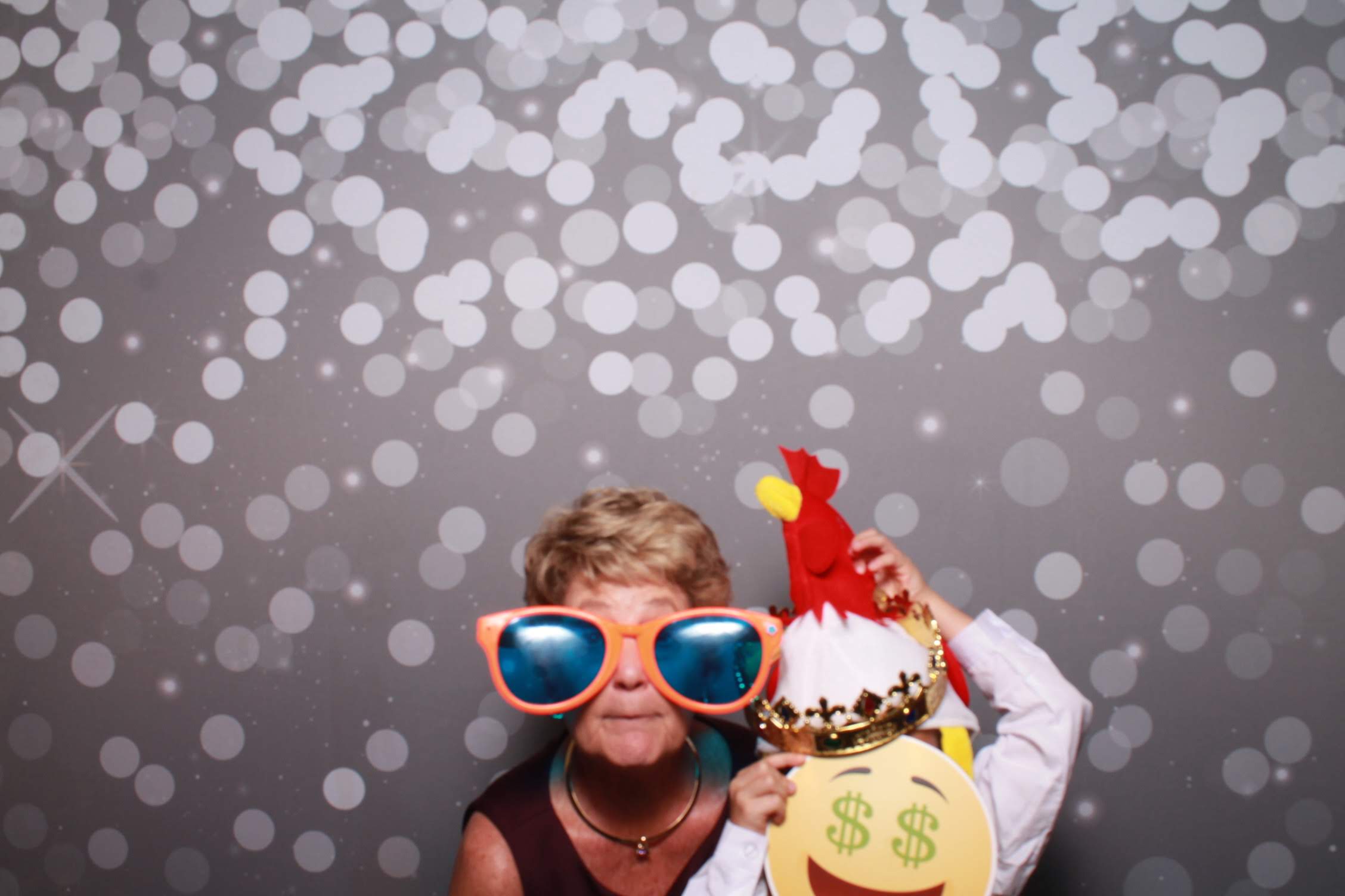 Lindsey Adams Reception at The Madison | View more photos from the event at gallery.photoboothcincy.com/u/PhotoBoothCincy/Lindsey-Adams-Reception-at-The-Madison